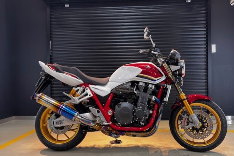 ホンダ　CB1300　アドバンストクオーツガラスコーティング　横須賀市のJさま